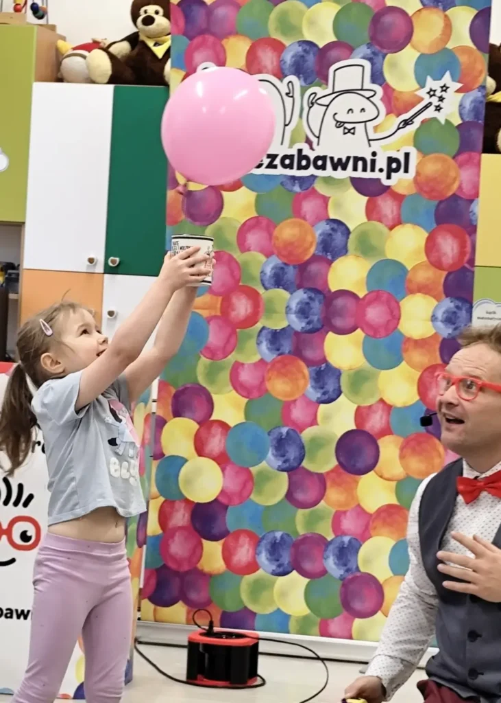 Pokazy naukowe dla dzieci - latająca herbata