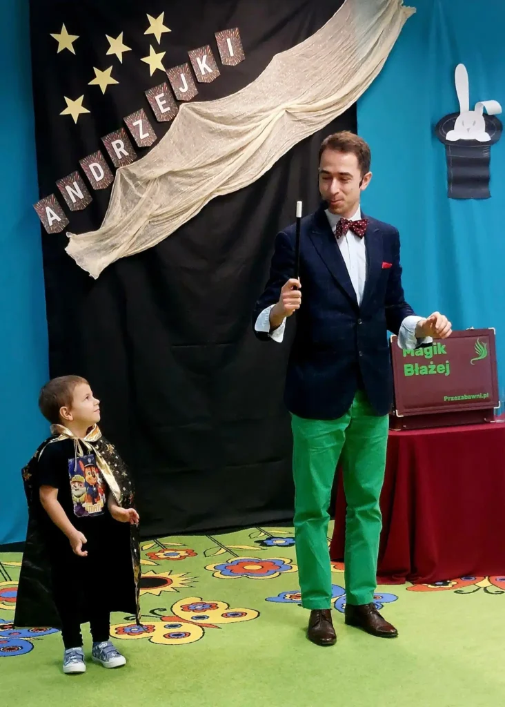 Magik Błażej - pokaz iluzji na wesoło dla przedszkolaków