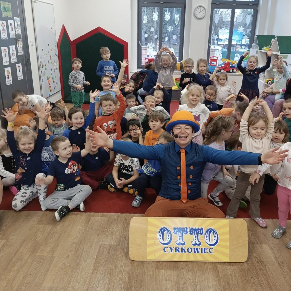 Otto Cyrkowiec pokaz w przedszkolu
